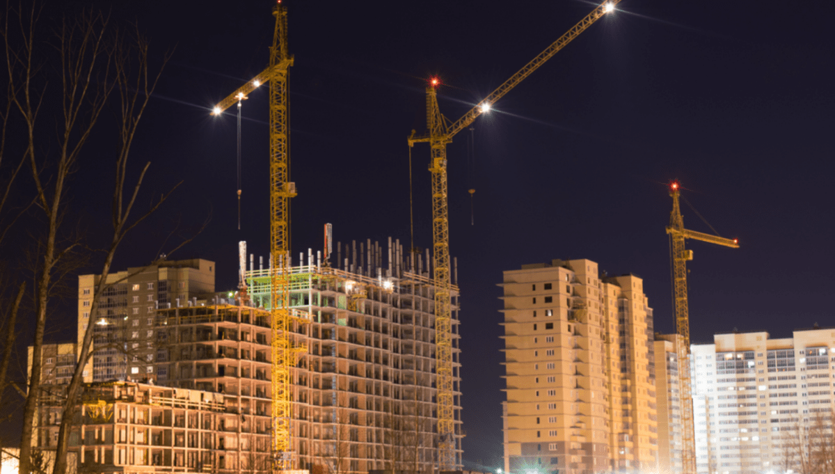 5 Key Applications of LED Work Lights for Enhanced Jobsite Productivit
