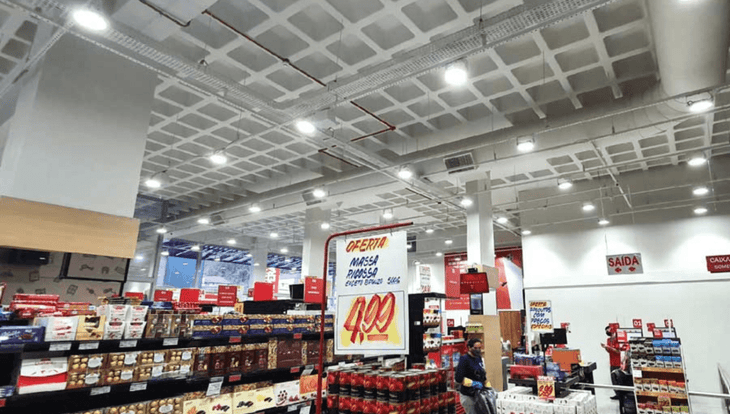 Finding the Best Lighting for Your Supermarket: Why High Bay LED Lights Are the Ultimate Choice